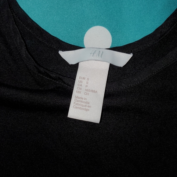 H&M Tank Top - Picture 2 of 4